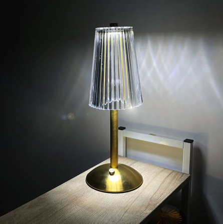LED Crystal Table Lamp Modern Wireless Rechargeable Desk Lamp Restaurant