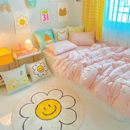 Sunflower Rug Round Carpet Bedroom Bedside Plush Blanket Mat Cute Smiley Non-Slip Mat